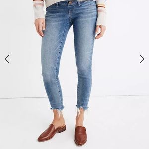 Madewell Maternity Side-Panel Skinny Jeans in Cordova Wash: Adjustable Edition